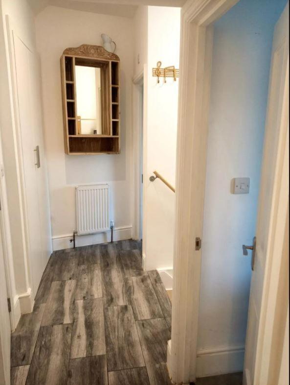 Апартаменти Stylish 2-Bed Flat, Quick Access To London Sights Екстер'єр фото